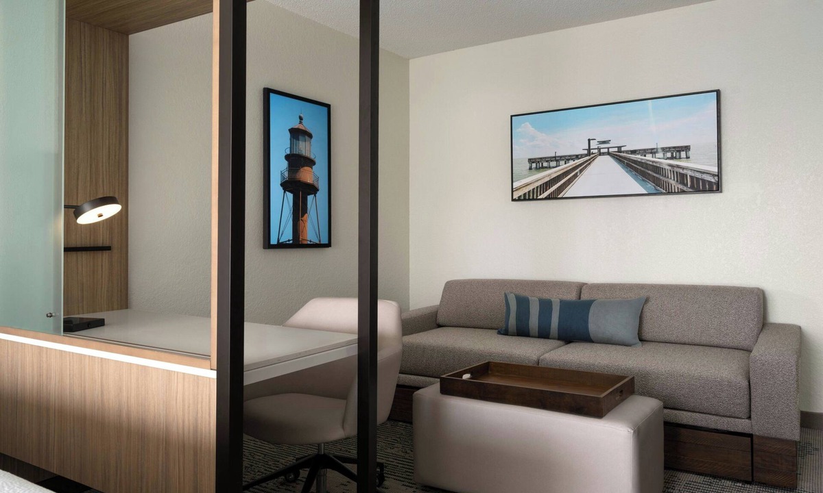 Biggar Hotel | SpringHill Suites by Marriott Fort Myers Airport