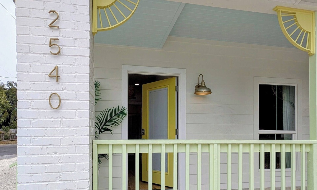 Panama City Condo | St. Andrews Catherine Bayview Retreat | Buena Vista 1886