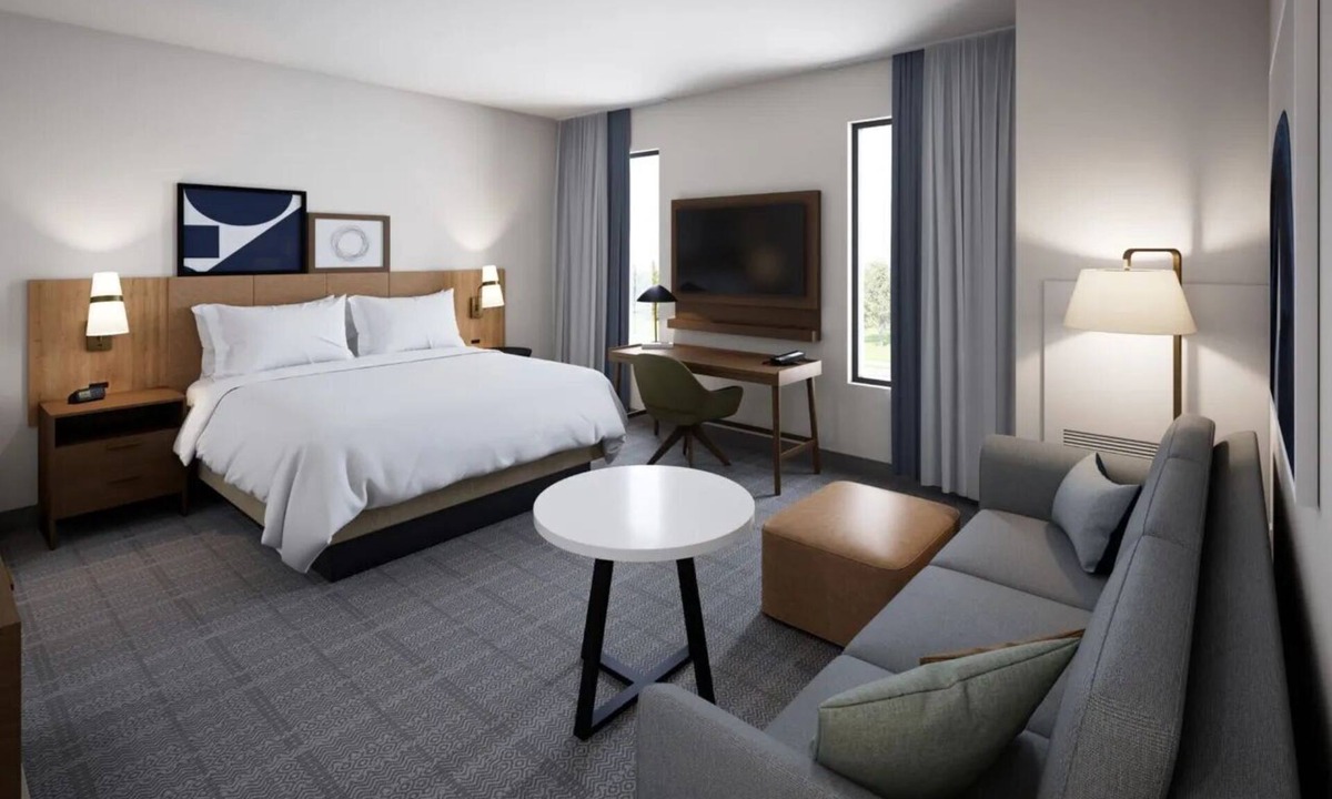 Northeast Pensacola Hotel | Staybridge Pensacola Int'l Airport King Studio