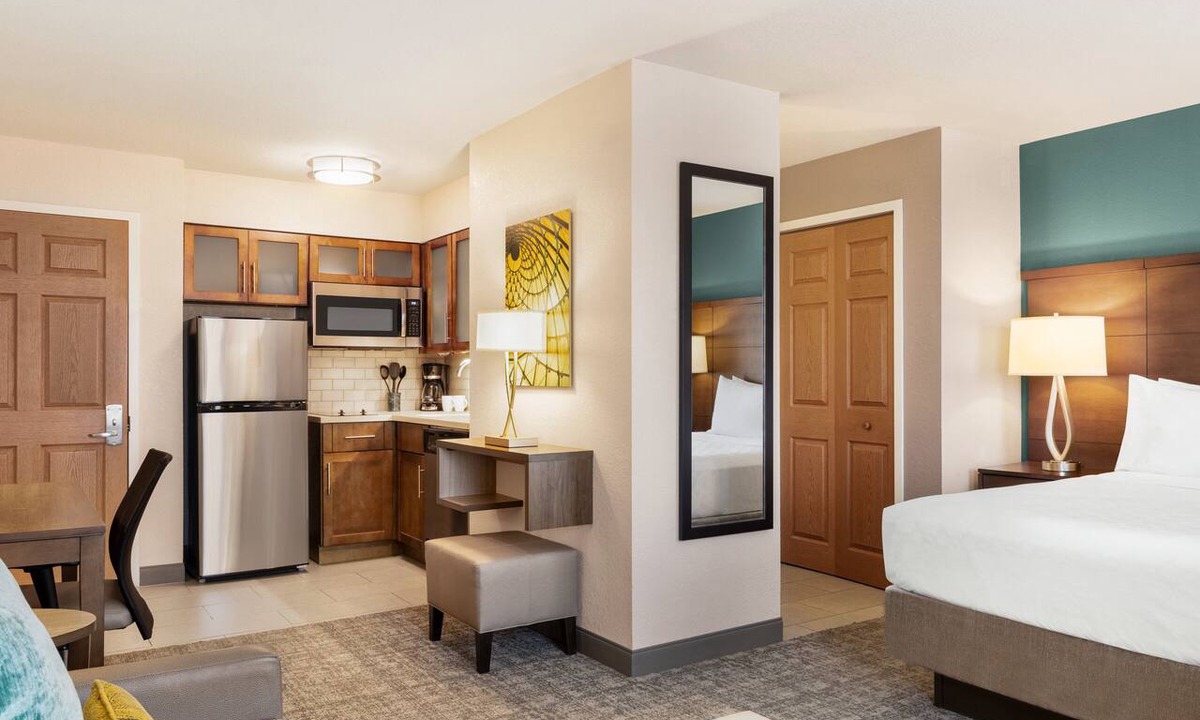 Saint Marys  Allen County Hotel | Staybridge Suites Fort Wayne by IHG