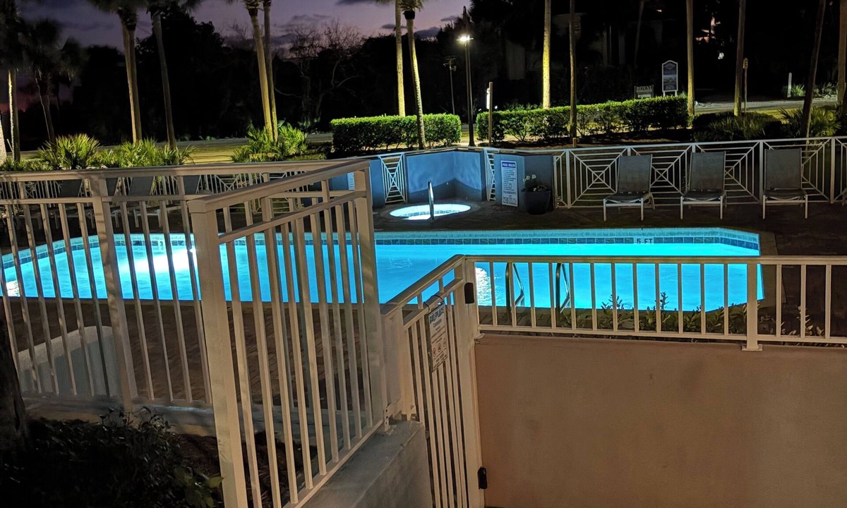 Gulf Place Condo | Steps to the beach!