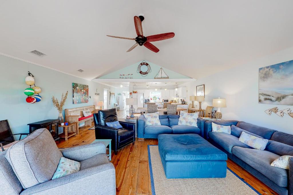 Silver Cay House | Sun Haven