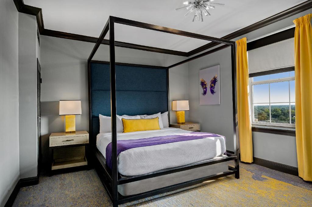 Central Business District Hotel | The Admiral, Downtown Historic District
