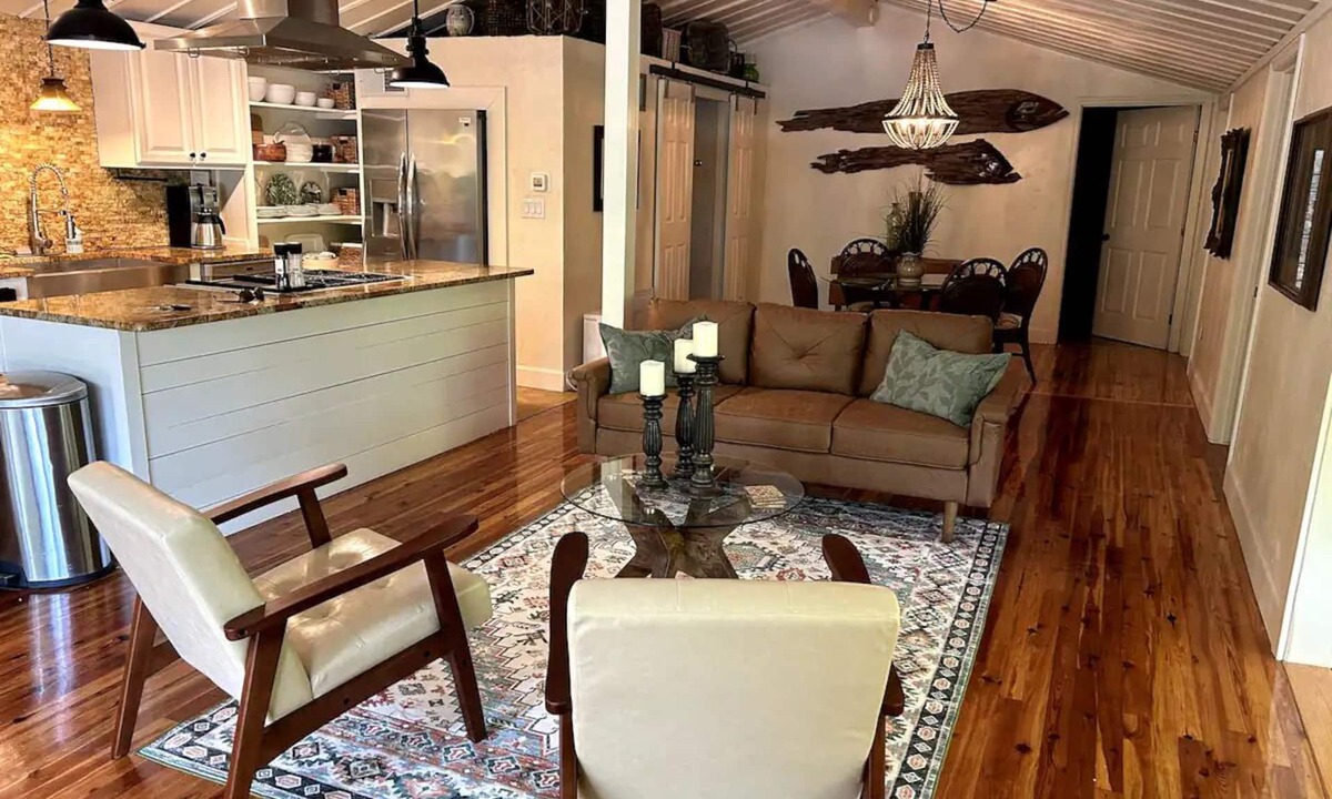 Branford Cottage | The Cottage at the Oasis near the Santa Fe River
