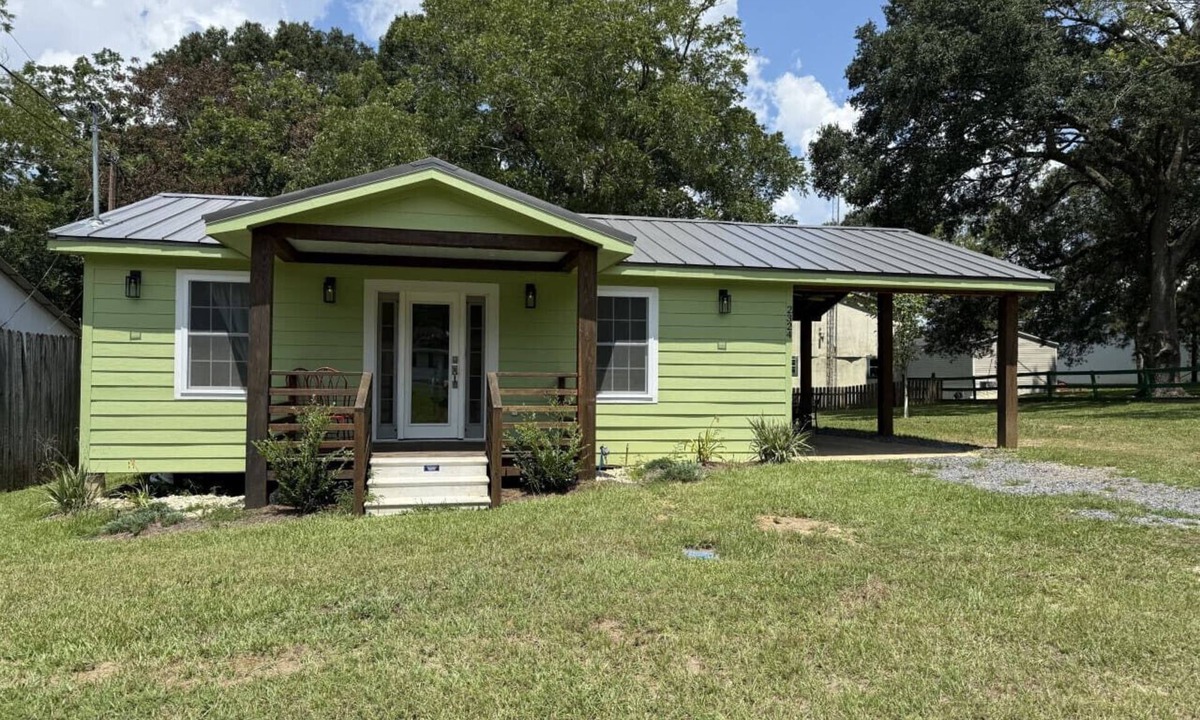 Jackson House | The Cottage by Raven`s Keep