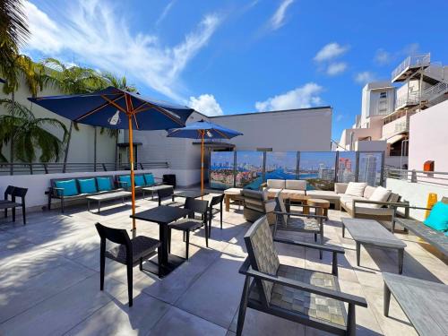 Flamingo/Lummus Hotel | The Cove By Renzzi