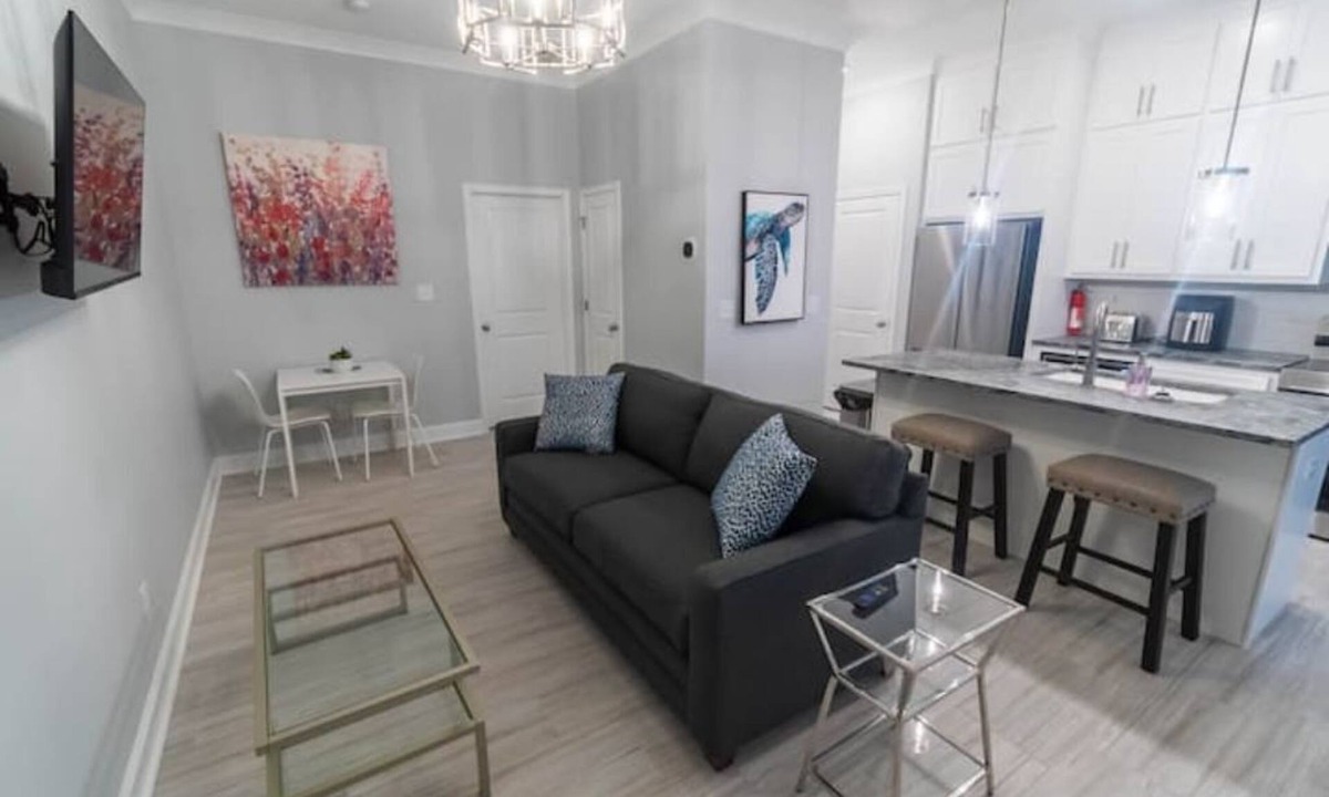 Belle Mina Apartment | The Kennedy Suite B