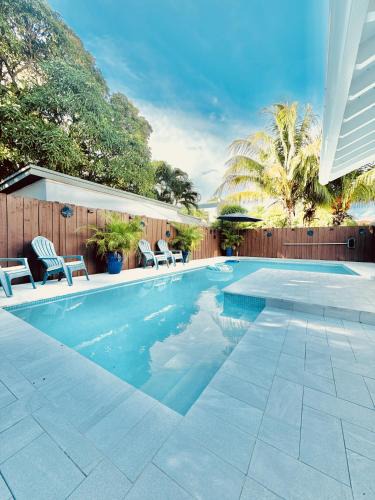 Coral Way House | The Miami Grove Oasis