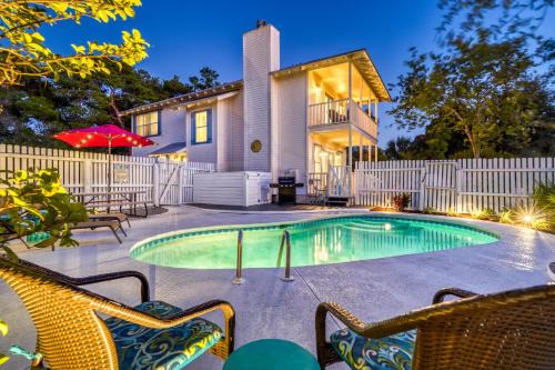 Clipper Cove House | The Sandpiper-Crystal Beach- Private Pool
