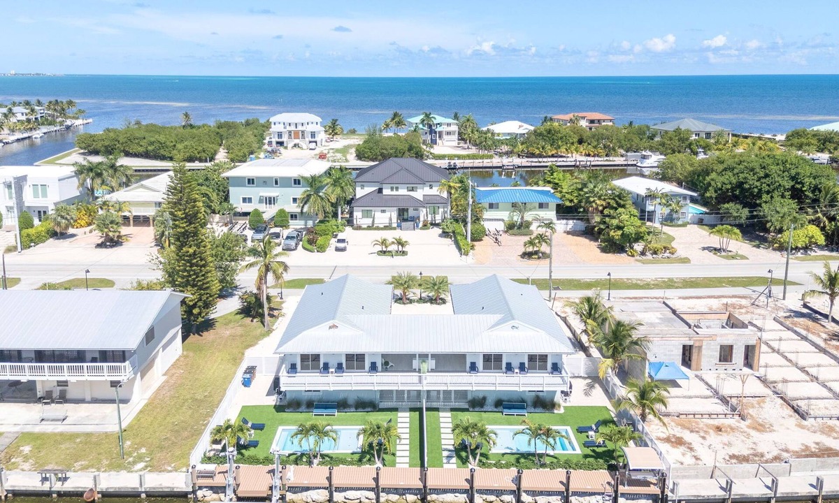 Marathon Villa | The Twin Palm Villas in Sombrero Beach - B- Oceanfront home with great views.