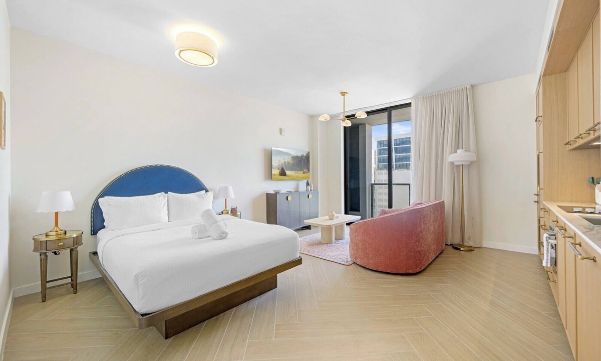Wynwood Art District Apartment | Trendy Wynwood Studio Close to FIFA Fest!