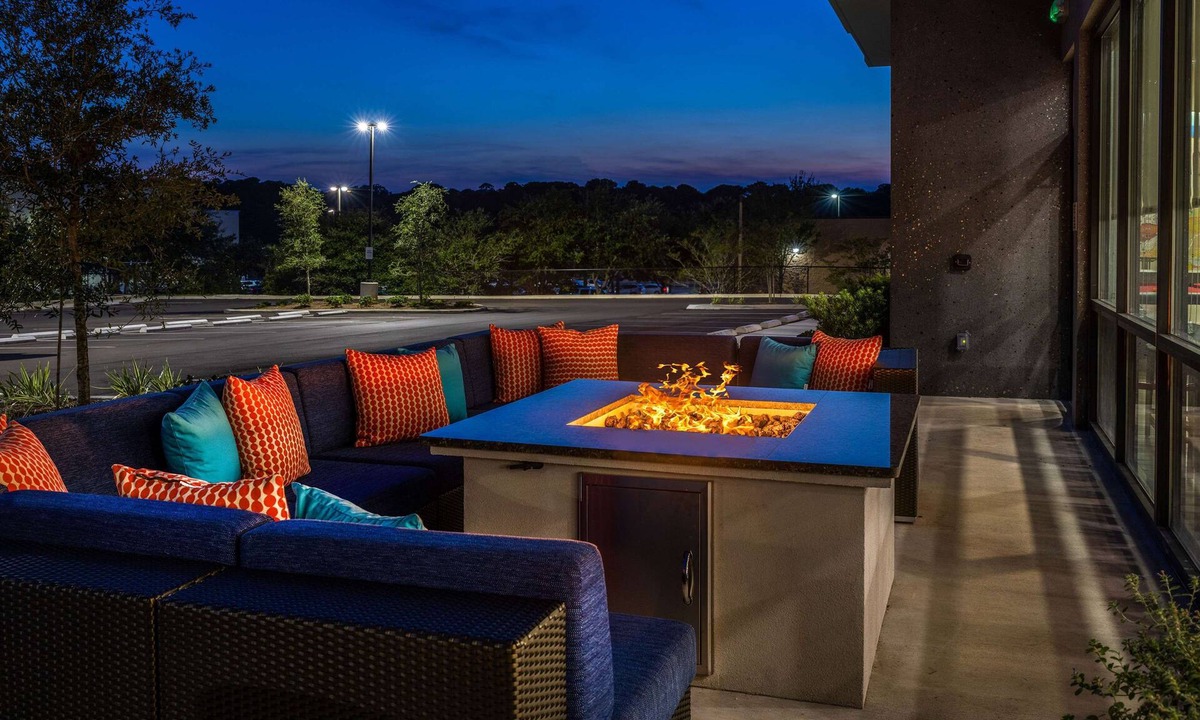 Southeast Pensacola Hotel | Tru By Hilton Pensacola Airport Medical Center