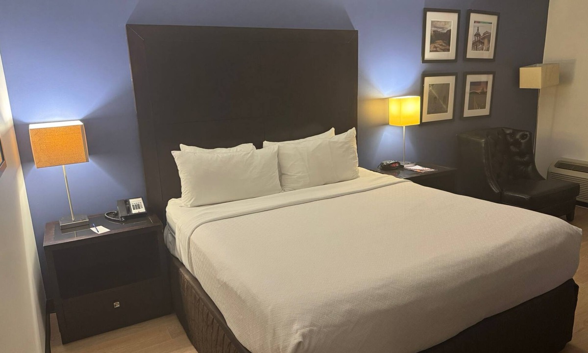 Kenner - Louis Armstrong International Airport Hotel | Tryp By Wyndham New Orleans Airport & Conference Center