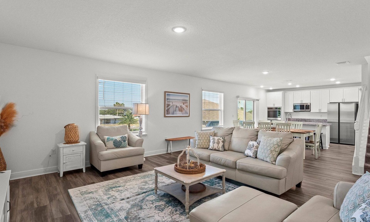 Ocean View Halifax Estates House | Turtle Paradisena | Spacious Home Just One Block From the Beach!