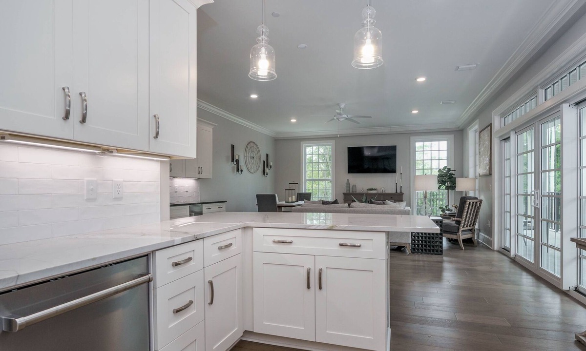 Tuscaloosa Condo | Unparalleled 4 Bed, 4 Bath Condo at Park Place, Tuscaloosa's Premier Address