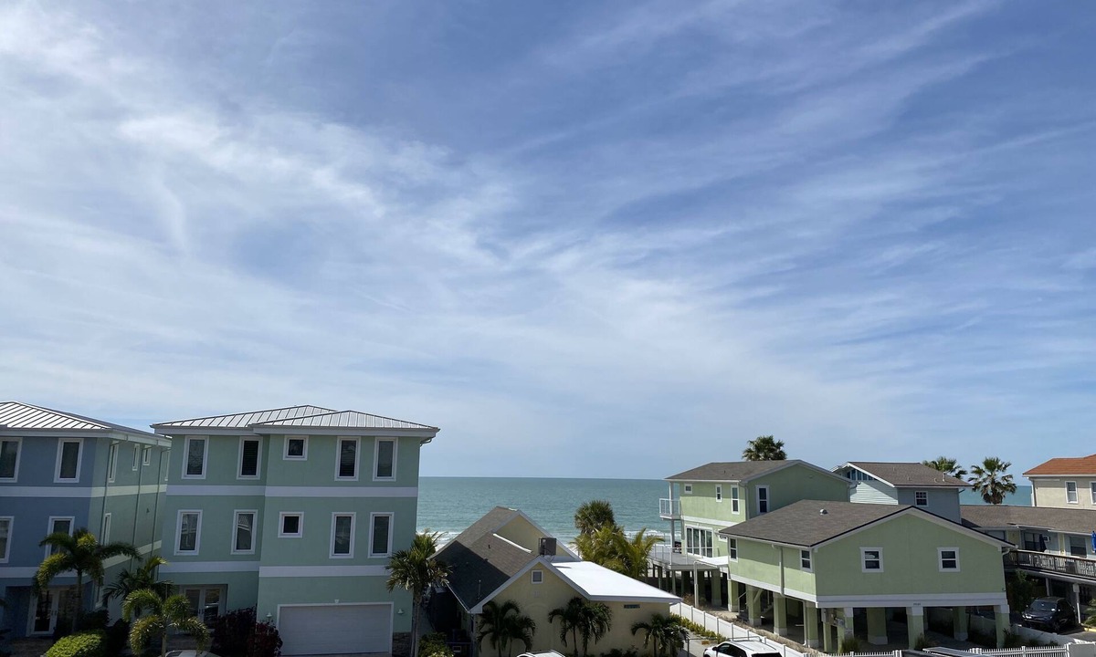Indian Shores House | Updated family friendly house, w/elevator and hot tub, easy walk to the beach!