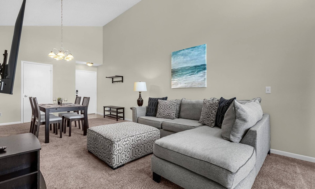 Ventura Apartment | Upstay 2BR Family Condo Ventura Golf Country Club