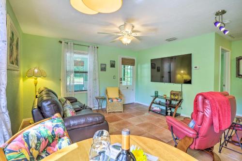 Rockledge Homes House | Vibrant Rockledge Home ~ 2 Mi to Cocoa Village!