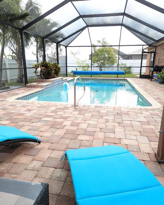 Mariner Villa | Villa Marina at Cape Coral . Escape the cold ! Welcome to paradise!