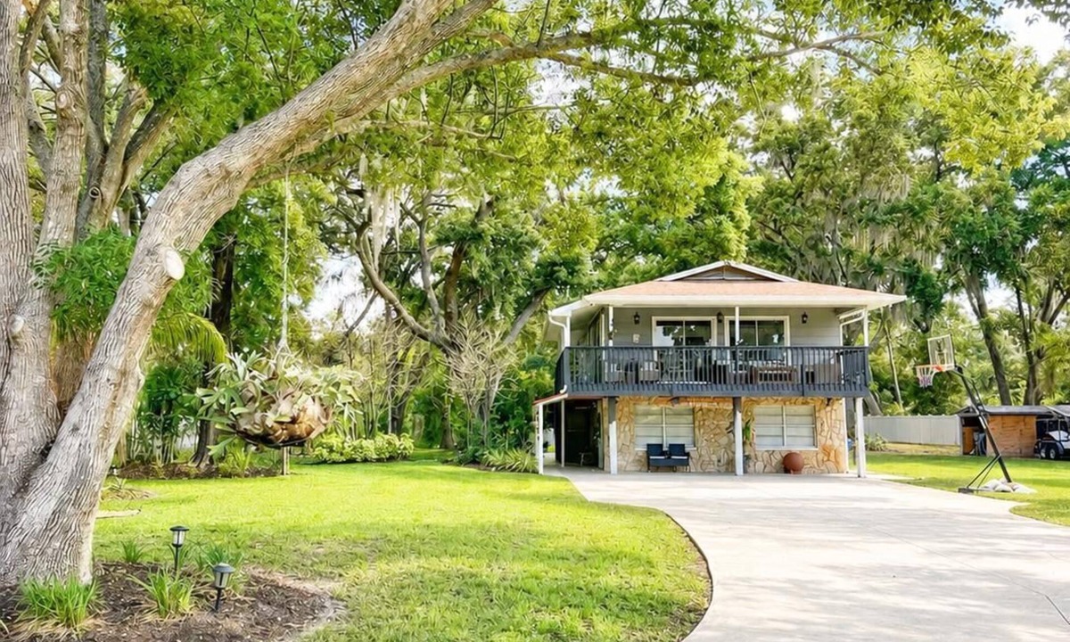 Lutz House | Villa Paraiso Lutz 4B/2B