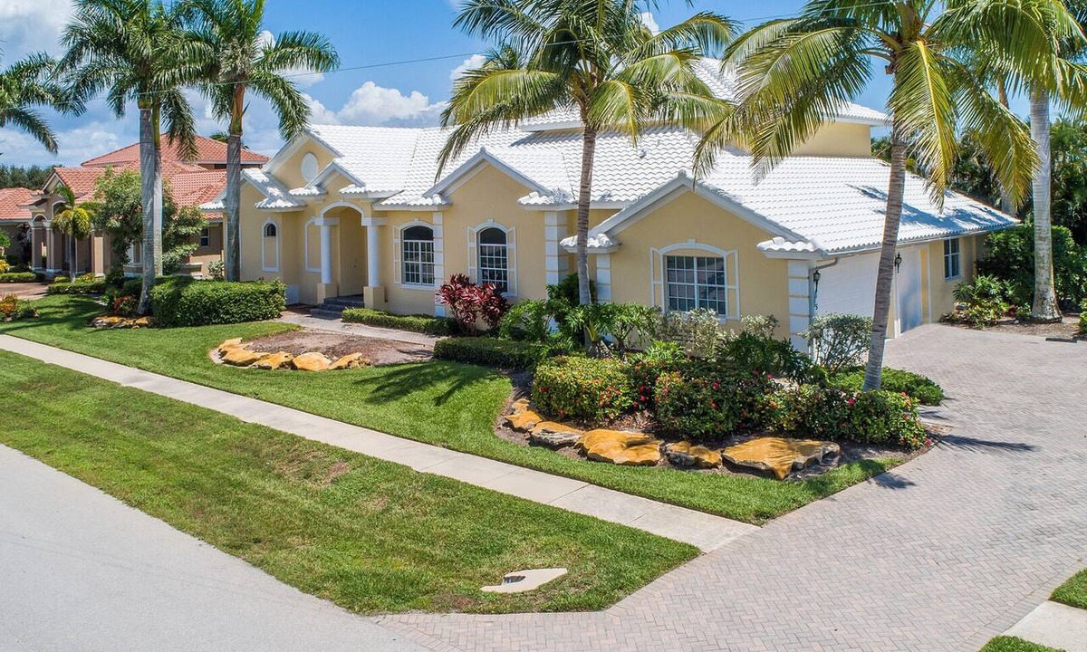 Marco Island House | Waterfront 4BR, 4BA Marco Island home with heated pool and Wi-Fi.