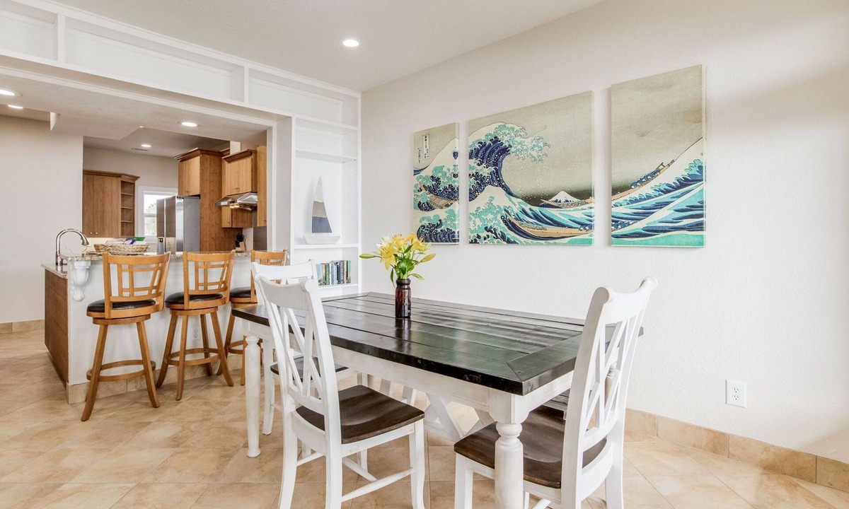 Ono Island House | Waterfront, Ken's Tranquil Harbor, Near NAS. Boater & Pet-Friendly!