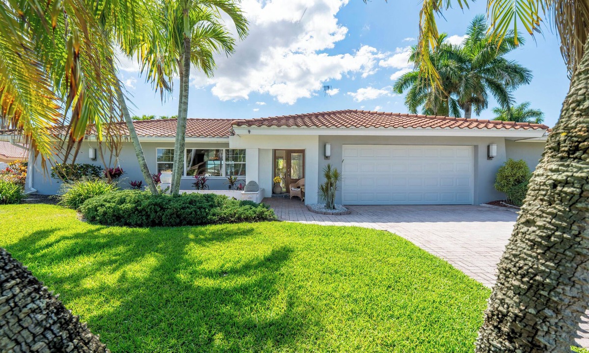 Town and River House | Waterfront, near to SWFL International Airport, beaches and Caloosahatchee River