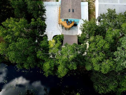 Weeki Wachee Gardens House | Weeki Palace