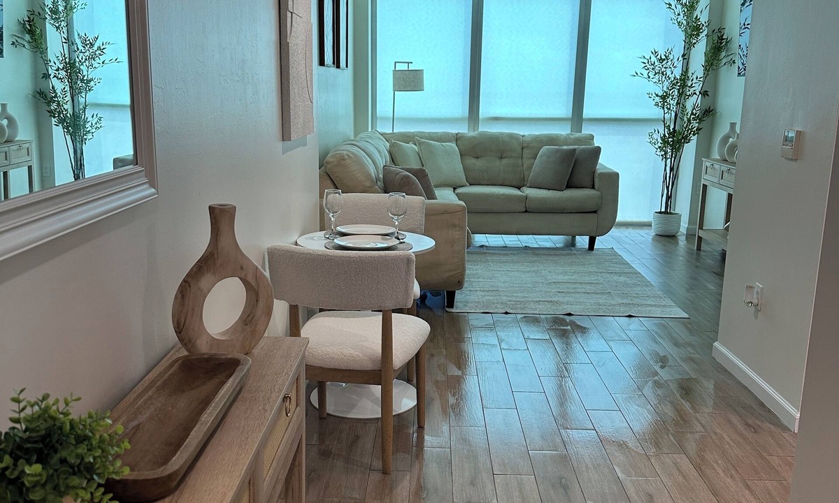 Downtown Historic District Apartment | Welcome to your elevated escape in beautiful Fort Myers!