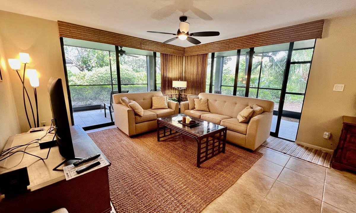 Bonita Bay Condo | Wild Pines, Bonita Bay, Great 1st floor Corner Unit, Bldg A, Close to Amenities