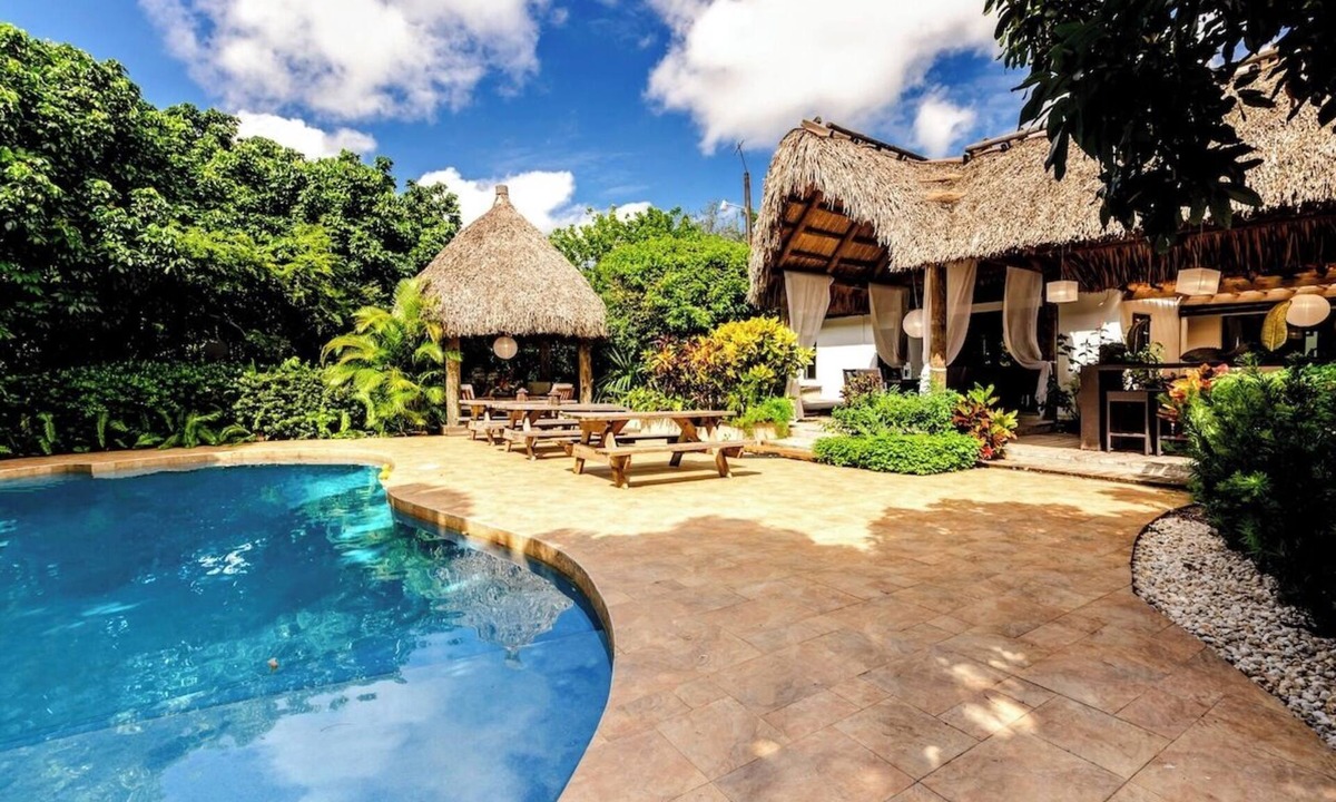 Homestead House | Wonderkoi Luxury Villa: Private Pool & Zen Gardens Near Keys