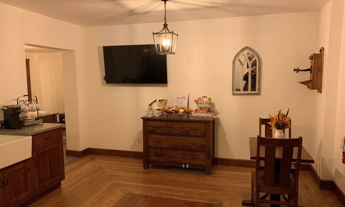 Berlin Apartment | Wurthmann House Unit #2Your Home Away From Home