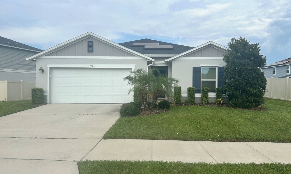 Winter Haven House | Your Winter Haven Oasis Awaits 3-bedroom house near Legoland in Winter Haven