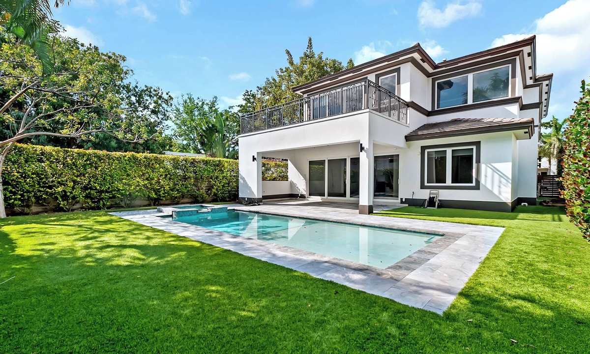 The Roads House | Your World Cup Headquarters