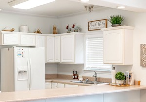 3 Bedroom!!Public Beach Access! BOOK NOW for an Awesome Vacay!!