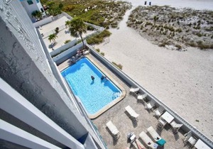 521 - Island Inn