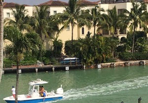 Bayfront Condo across the Street from Gulf Beaches in Ideal Naples Location