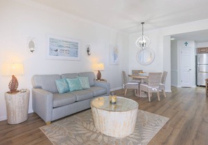 BEACHFRONT CONDO AWESOME VIEWS 2 KING BEDSnn