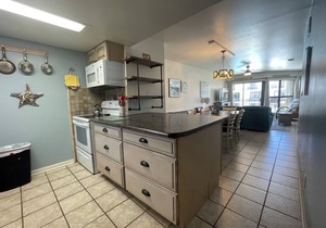 Beachfront Townhome #28 Amazing Location-Directly on the Gulf, Family Friendly!