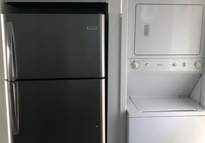 Beachside 2 bedroom 2 bathroom with Beach Views, Unit B27, fresh updates!