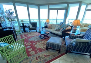 Beautiful 3/3 Condo with Private Beach and Views forever