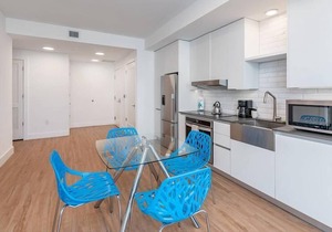 Brand New Luxury 1BR | Gym & Pool | Downtown Miami