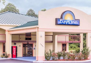 Days Inn by Wyndham Eufaula AL