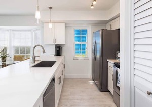 Designer Comforts & Ocean Views- Ocean Pointe 2416 in Tavernier