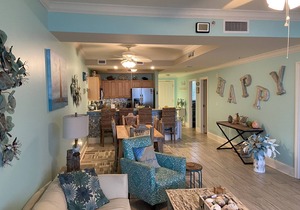 Family Friendly Beautiful Beach Front Unit!