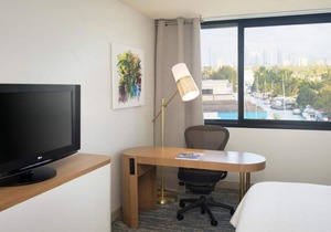 Family & Friends Getaway! 3 Beautiful Units, Pool, Close to Downtown Miami!