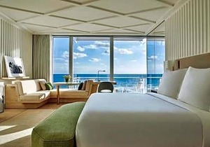 Four Seasons Hotel at The Surf Club in Surfside