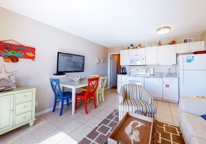 Gulf-Front Condo on the Dunes with Balcony & Shared Pool