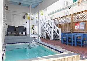 Heated Pool, Epic Location - Honeybun Hideaway in Key West