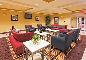 Holiday Inn Express Hotel & Suites Talladega, an IHG Hotel